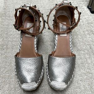 Valentino Rockstud Wedge Espadrilles.  Size 35.  Gold.